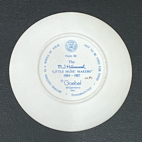 Lot of 4 Hummel Goebel Little Music Makers ‘84-‘87 Miniature Collectors' Plates - Picture 7 of 12